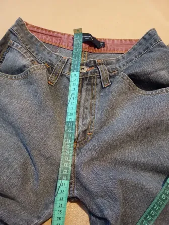 Bermuda Kevingston, talle 14. Impecable Floresta