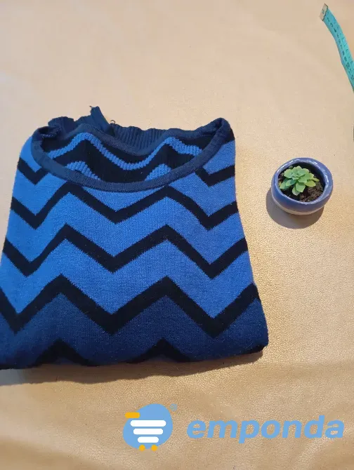 Sweater a la cintura, pesadito, abrigado : Floresta - imagen 4