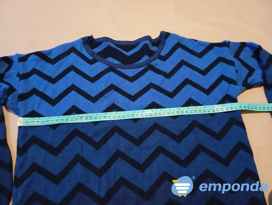 Sweater a la cintura, pesadito, abrigado : Floresta - imagen 2