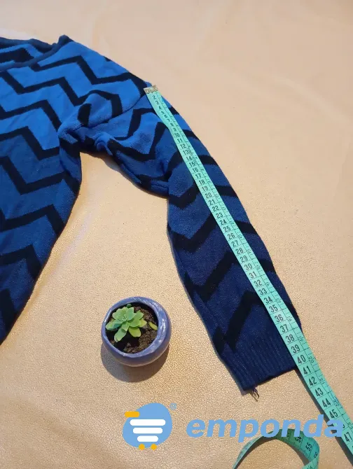 Sweater a la cintura, pesadito, abrigado : Floresta - imagen 3