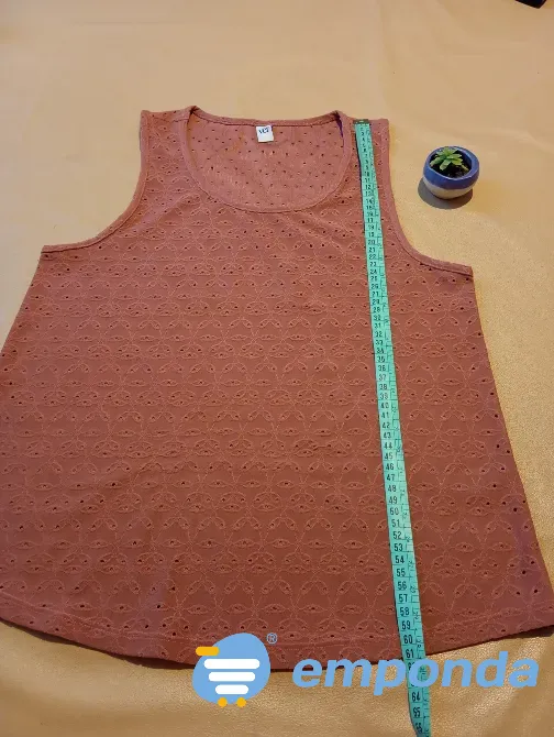 Musculosa evase calada. Marca Ver Floresta - imagen 1