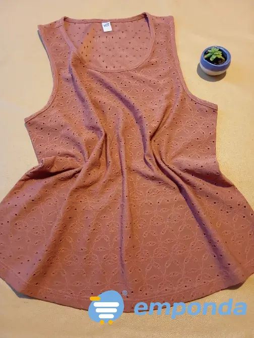 Musculosa evase calada. Marca Ver Floresta - imagen 3