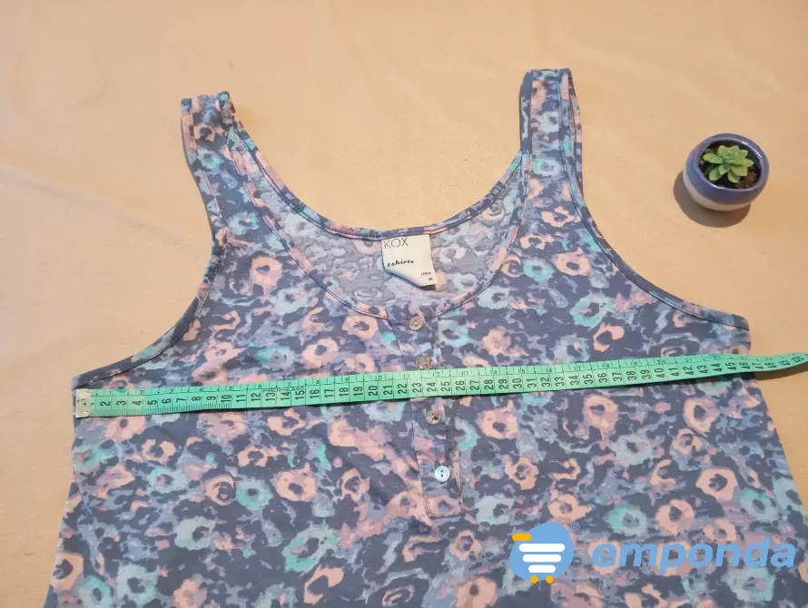 Musculosa a la cintura, colorida. Koxis. Impecable Floresta - imagen 2