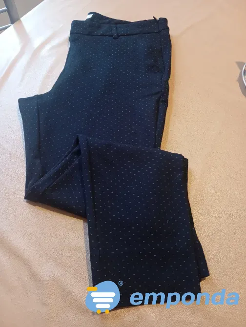 Pantalon tobillero, elegante. Impecable Floresta - imagen 4