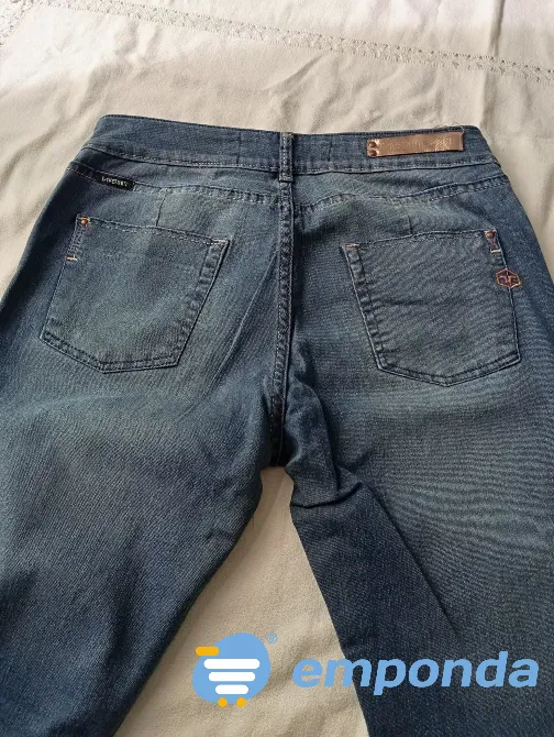 Pantalon, jean semi elastizado tiro alto. IMPECABLE Floresta - imagen 5