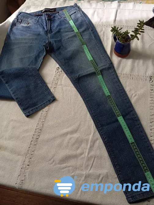 Pantalon, jean semi elastizado tiro alto. IMPECABLE Floresta - imagen 1