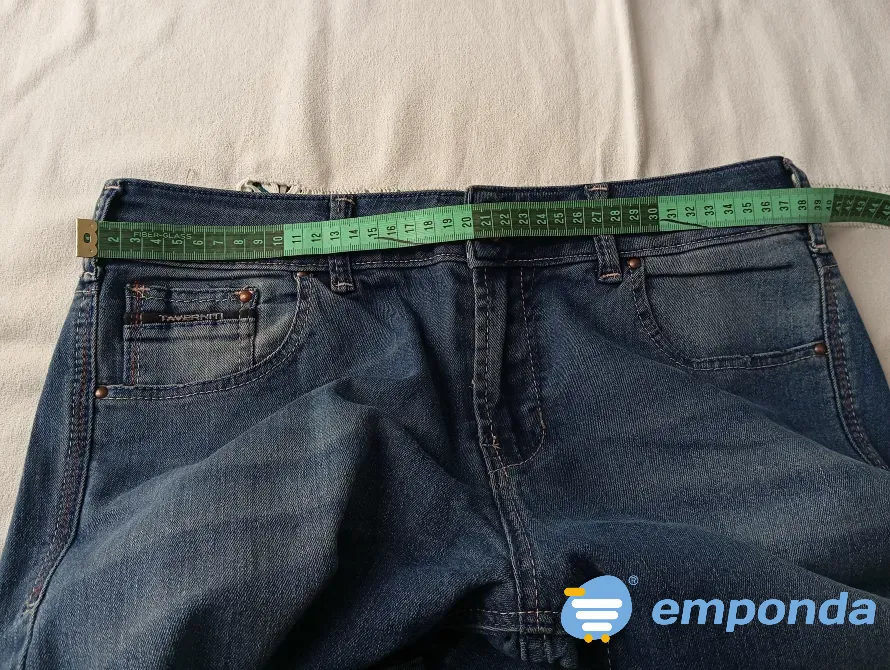 Pantalon, jean semi elastizado tiro alto. IMPECABLE Floresta - imagen 2