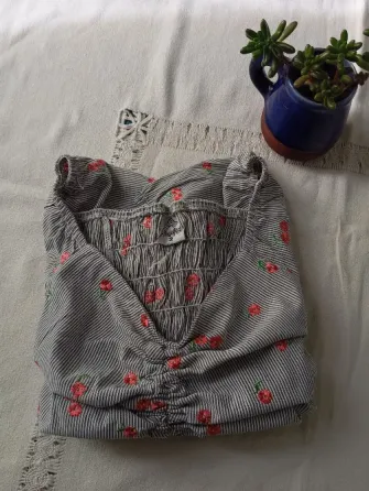 Top rayadito, con frunce y espalda elastizada (Nuevo s/etiq) Floresta