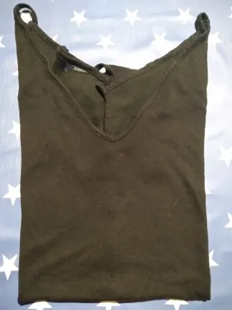 Remera mangas de gasa y hombros descubiertos. IMPECABLE Floresta