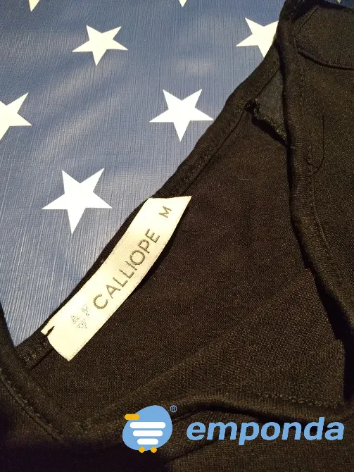 Remera mangas de gasa y hombros descubiertos. IMPECABLE Floresta - imagen 4