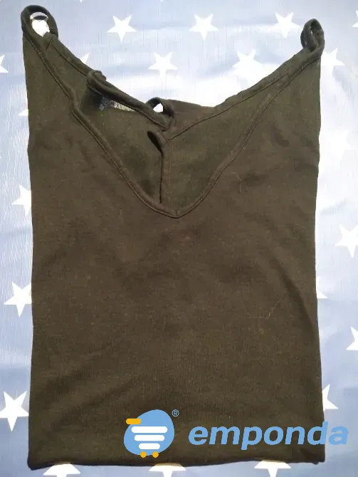 Remera mangas de gasa y hombros descubiertos. IMPECABLE Floresta - imagen 5