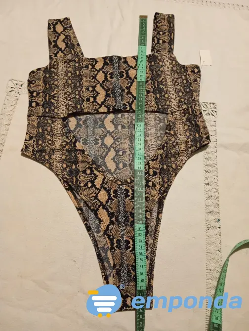 Body estampado, abertura en abdomen. Nuevo Floresta - imagen 1