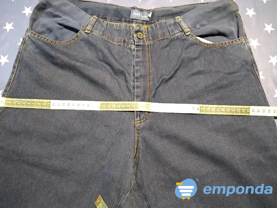 Pantalon rigido clasico de Jean, estilo maternal. IMPECABLE Floresta - imagen 3