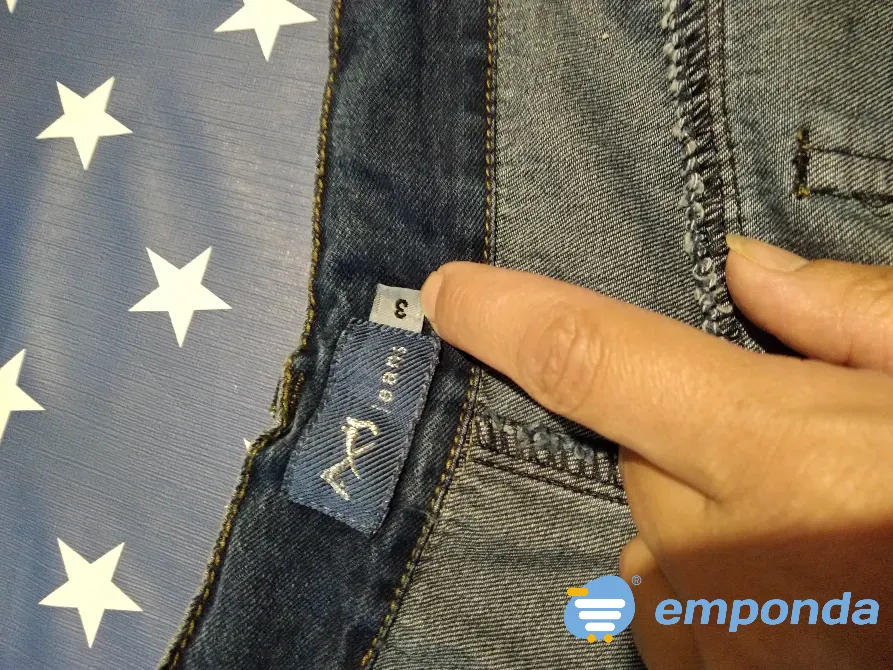 Pantalon rigido clasico de Jean, estilo maternal. IMPECABLE Floresta - imagen 8