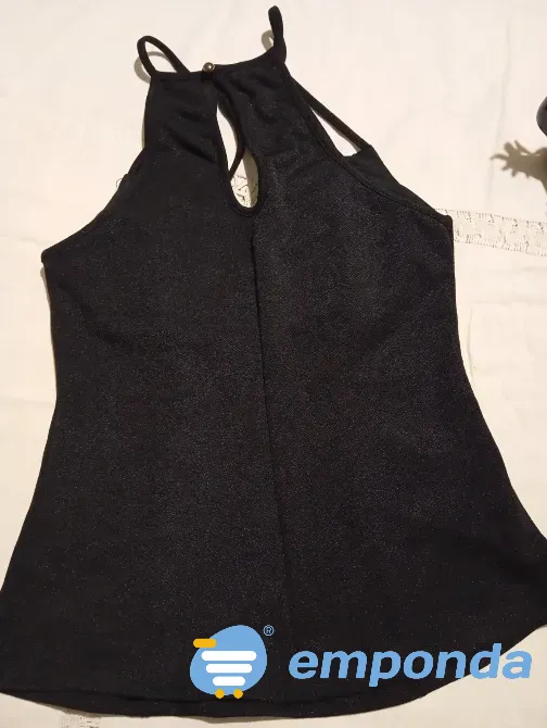 Musculosa de fiesta, con escote armado. IMPECABLE Floresta - imagen 4