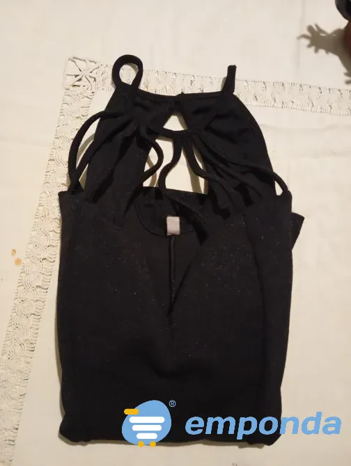 Musculosa de fiesta, con escote armado. IMPECABLE Floresta - imagen 5