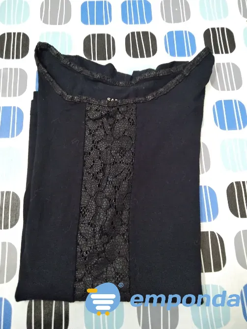 Remera modal y puntilla. Impecable Floresta - imagen 5