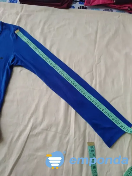 Camiseta, remera manga larga azul Floresta - imagen 4