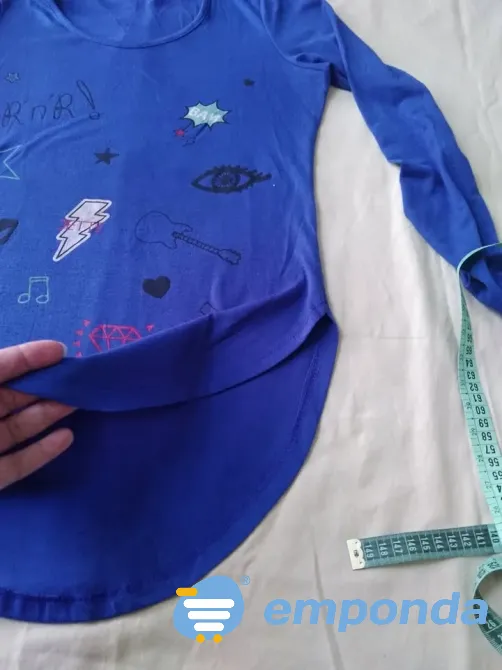 Camiseta, remera manga larga azul Floresta - imagen 5