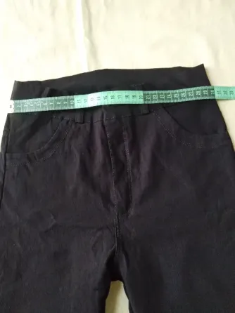 Pantalon, jean de bengalina, elastizado. Impecable Floresta