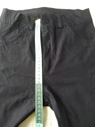 Pantalon, jean de bengalina, elastizado. Impecable Floresta