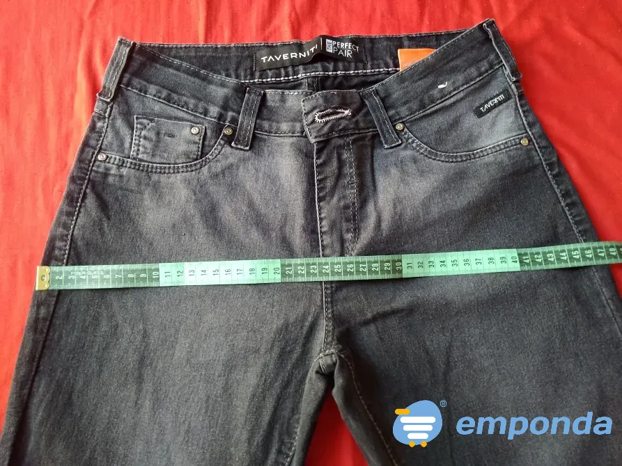 Jean, pantalon elastizado “Taverniti”. Tiro medio. IMPECABLE Floresta - imagen 3