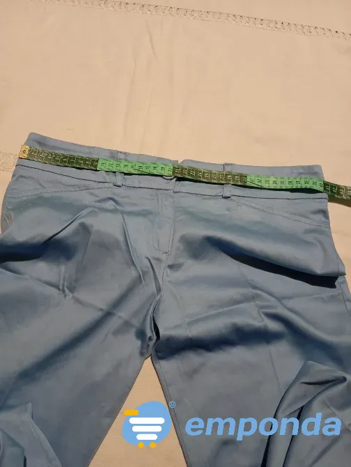 Pantalon tobillero, tipo de vestir, celeste. Nuevo Floresta - imagen 3