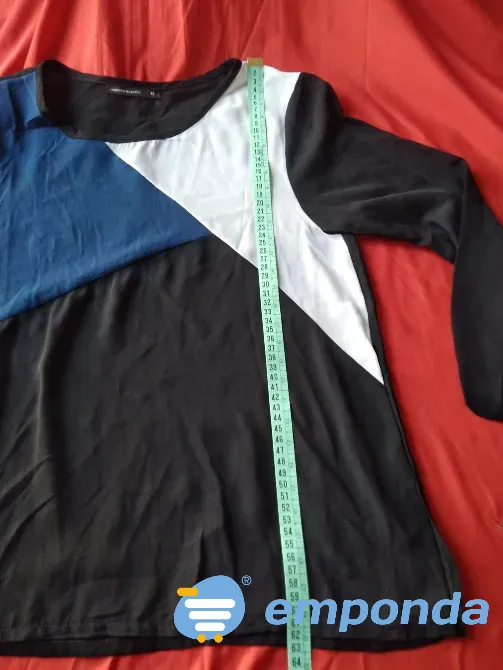 Blusa, camisola tricolor de mangas ¾. “Cuesta Blanca" Floresta - imagen 1