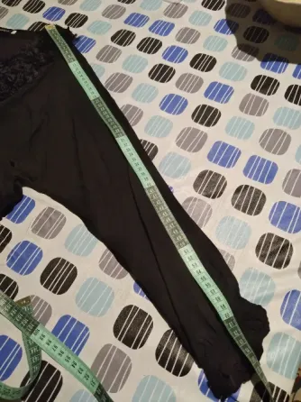 Blusa, camisola con pechera de raso. “Motivi”. IMPECABLE Floresta