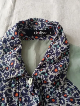 Musculosa, camisola super fresca estampada. IMPECABLE Floresta