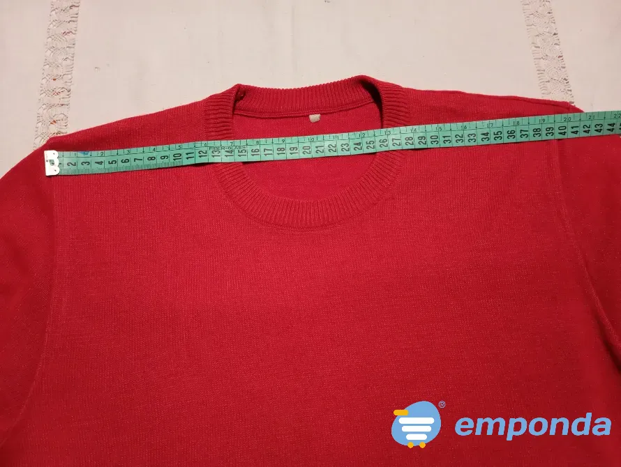 Sweater, saquito escote redondo super fino. IMPECABLE Floresta - imagen 3