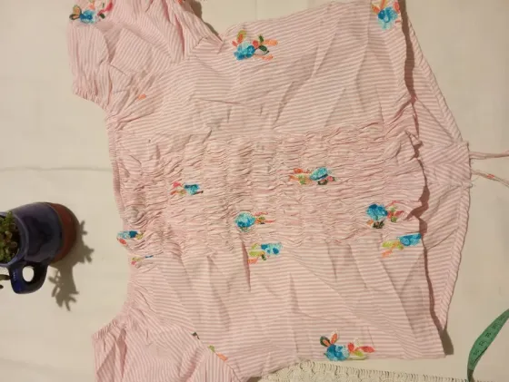 Top rayadito rosa, con frunce y espalda elastizada Floresta