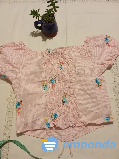 Top rayadito rosa, con frunce y espalda elastizada Floresta - imagen 5