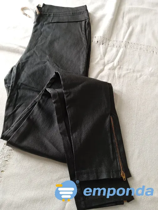 Pantalon chupin engomado, elastizado. Impecable Floresta - imagen 6