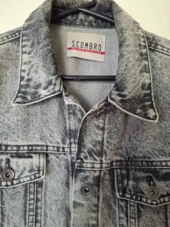 Campera Scombro gris gaspeado talle L de mujer rígida Esteban Echeverría