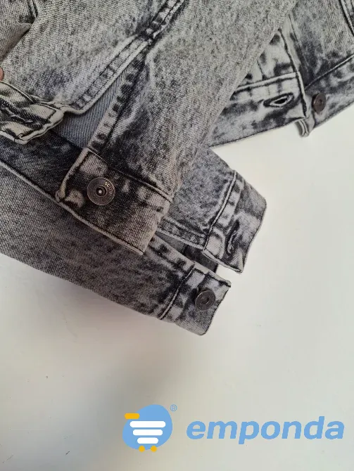 Campera Scombro gris gaspeado talle L de mujer rígida Esteban Echeverría - imagen 8