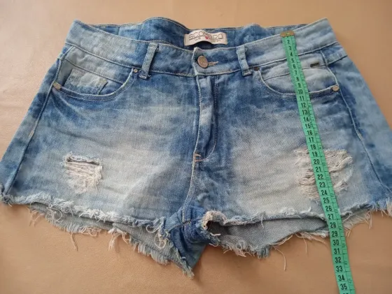 Short de jean Scombro. IMPECABLE Floresta