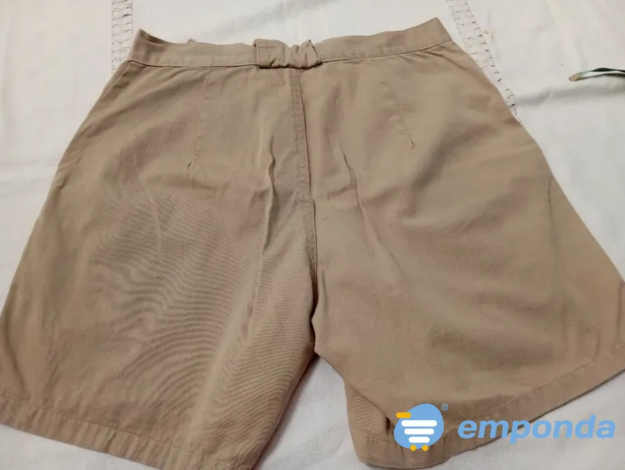 Short estilo cargo, beige. IMPECABLE Floresta - imagen 5