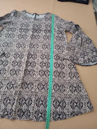 Vestido estampado, manga acampanada, Cuesta Blanca Floresta