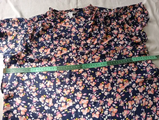 Blusa importada, hermosa, super elegante. Nuevo s/etiq Floresta