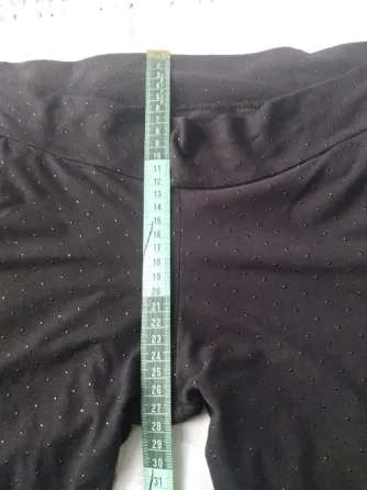 Pantalon palazzo, tipo calza, gamuzada con mini tachitas Floresta