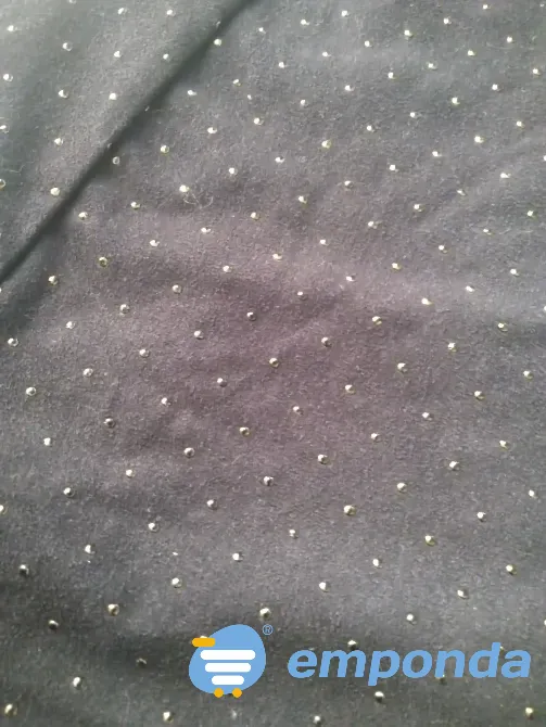 Pantalon palazzo, tipo calza, gamuzada con mini tachitas Floresta - imagen 7