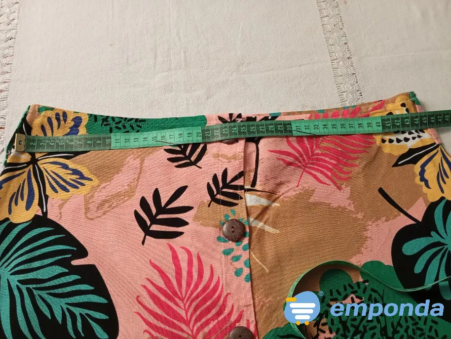 Pollera ¾ abotonada. Himogenes. IMPECABLE Floresta - imagen 3