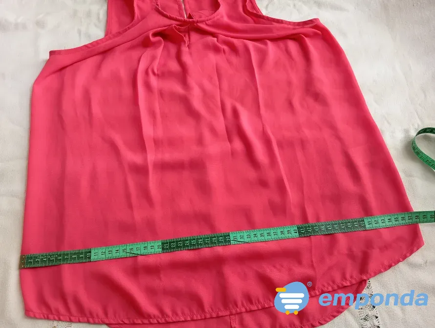 Blusa sin mangas, hermosa. IMPECABLE Floresta - imagen 3