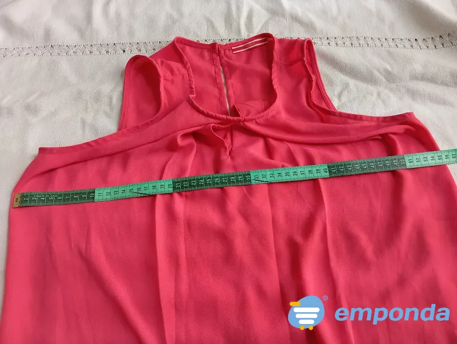 Blusa sin mangas, hermosa. IMPECABLE Floresta - imagen 2