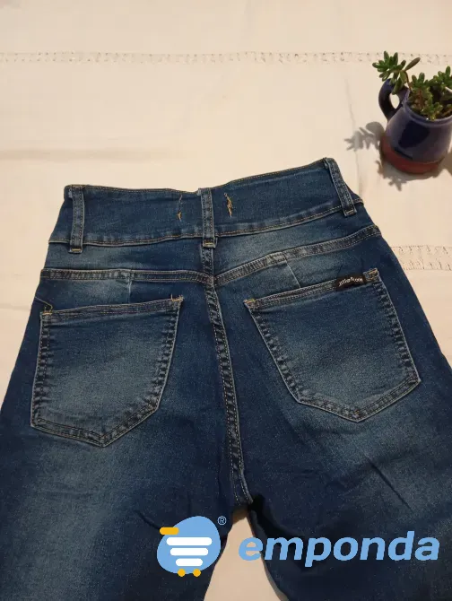 Pantalon, jean elastizado tiro alto y cintura ancha Floresta - imagen 5