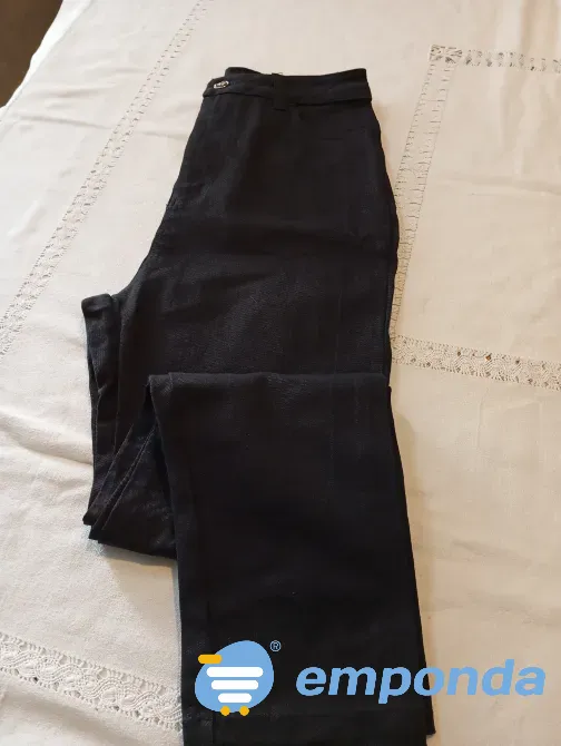 Pantalon, jean semi elastizado. Tiro alto. IMPECABLE Floresta - imagen 6