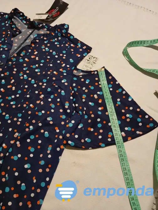 Blusa importada, hombros descubiertos. Amplia. NUEVA Floresta - imagen 4