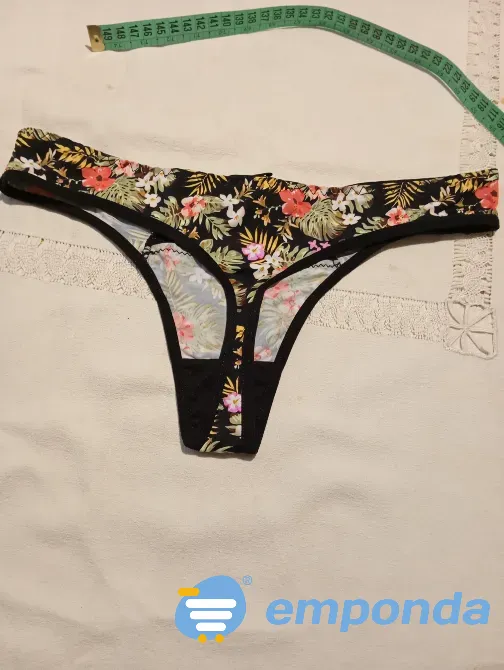 Cola less con puntilla y estampado. NUEVA Floresta - imagen 2