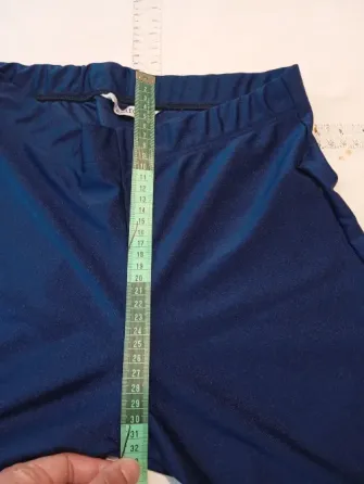 Calza brillosa azul de lycra. NUEVA Floresta